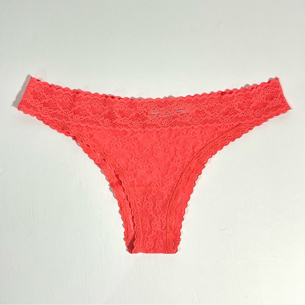 NWOT Victoria's Secret 2016 Vintage Lacy Low-Rise Bright Orange Cheekini Panty